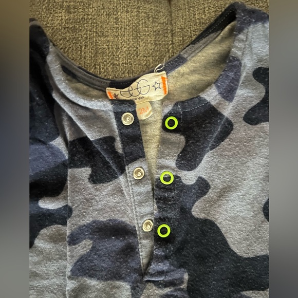 Egg Boy Camouflage Jumper - Picture 3 of 3